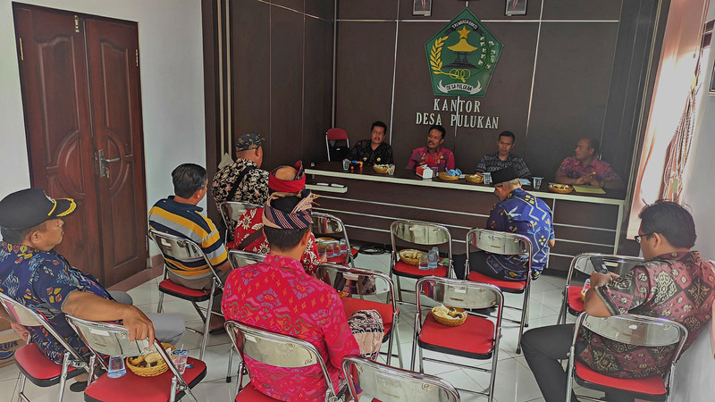 Rapat koordinasi Tentang Pembahasan Permohonan Pemanfaatan Akses Jalan Mekiis di Pantai Pulukan