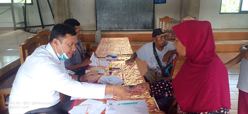 Penyerahan BLT DD Bulan April 2023