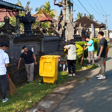 Gotong Royong 13 Mei 2022