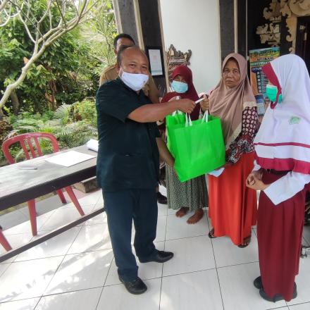 Pembagian Sembako  2