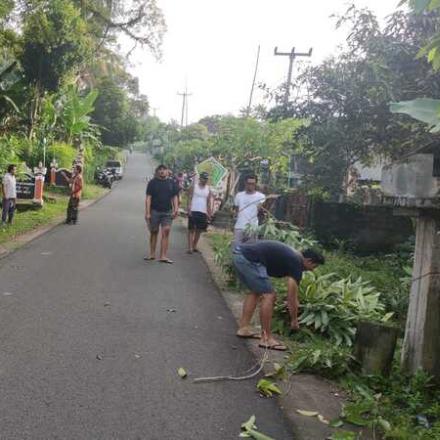 Gotong Royong Rutin 1 Januari 2023