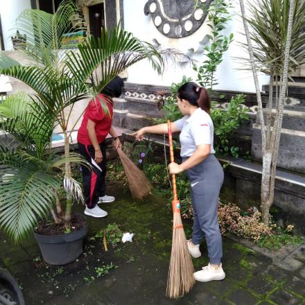Gotong Royong Jumat Rutin 14 Oktober 2022