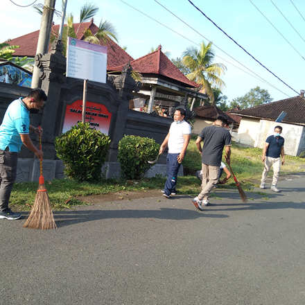 Gotong Royong 13 Mei 2022