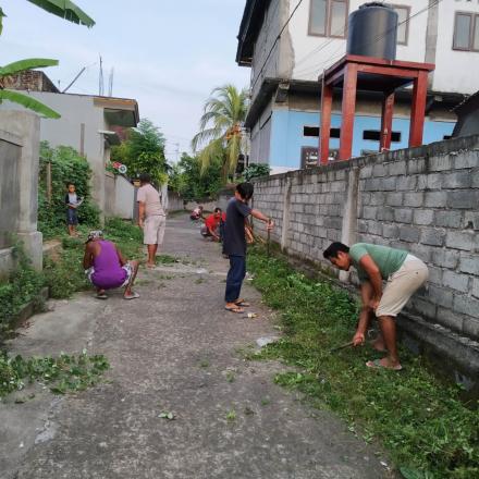 Gotong Royong Banjar Pulukan